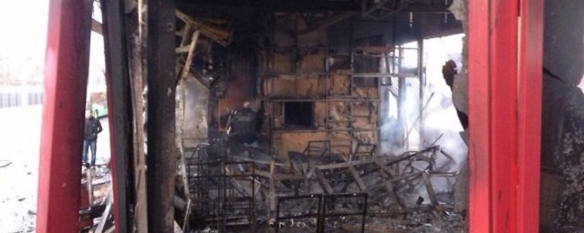 В Иркутске в районе «Фортуны» ночью сгорели два кафе